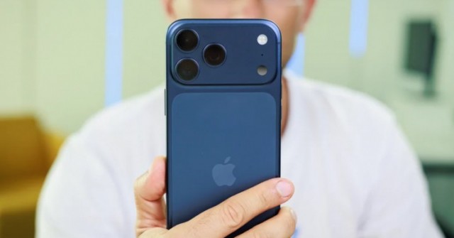 Lý do đằng sau sự ra mắt muộn màng của iPhone 18