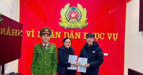 Tài khoản nhận 50 triệu đồng, một năm sau về quê được công an liên hệ làm việc