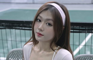 Khoe sắc trên sân Pickleball, hot girl khiến người xem 