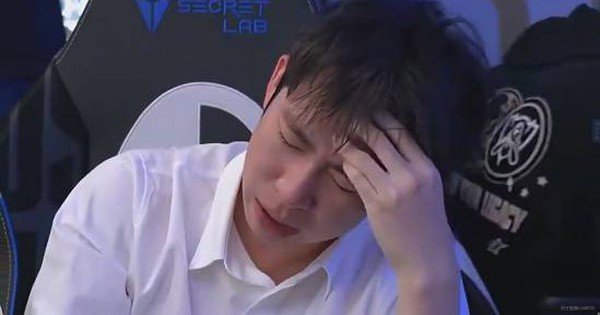 CKTG 2025: Từ HLV đến BLV LPL đều phải bật khóc trước Faker và T1