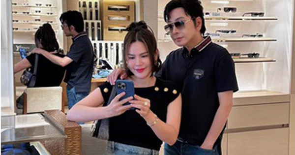 Nam NSƯT 53 tuổi được vợ đại gia sinh con cho, đón về ở biệt thự 200 tỷ đồng, yêu hết lòng mặc gièm pha