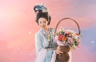 Lần đầu có mỹ nhân “mặt như mâm bạc” lại được khen nức nở: Visual tuyệt tác hội họa, không thể đẹp hơn được nữa