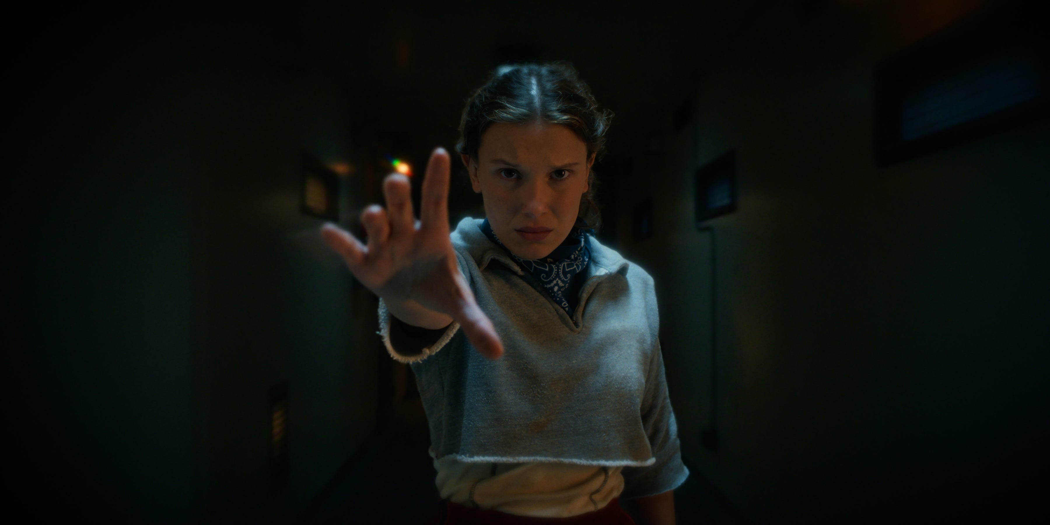 El Chết Hay Chưa? Stranger Things Kết Thúc Mập Mờ Và Duffer Brothers Nói: “Tin Gì Là Quyền Của Bạn”