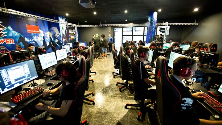 Cơ hội học bổng Esports tại các trường đại học: Con đường mới cho thế hệ game thủ