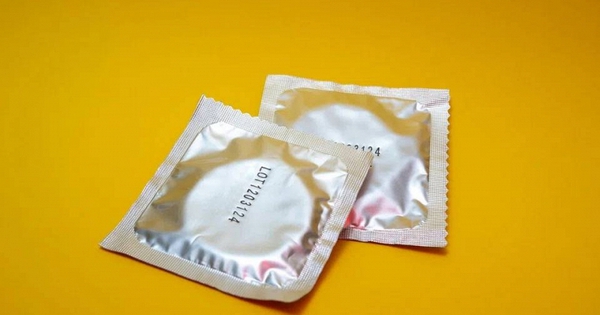 Trung Quốc đánh thuế bao cao su sau 30 năm nhằm đảo ngược tỷ lệ sinh