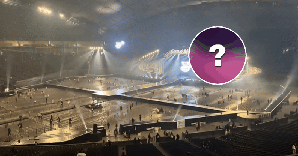 Cô gái khỏa thân gây sốc, bị buộc rời khỏi concert của dàn mỹ nam nổi tiếng