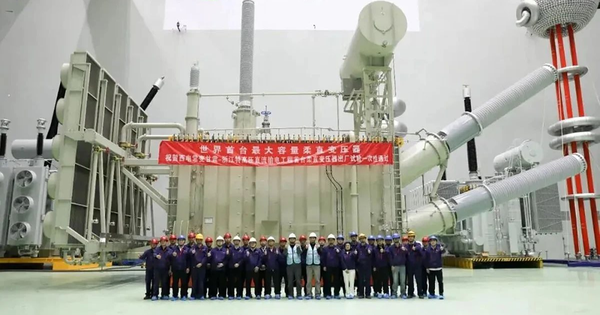 Một năm sau cự cố cả nước “suýt chìm trong bóng đêm”, Trung Quốc tạo ra cỗ máy kiệt tác không ai sánh nổi