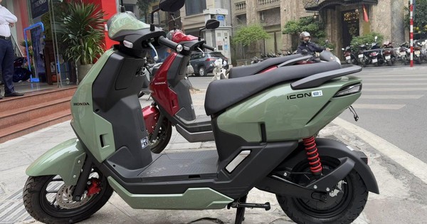 Giảm kịch sàn, mẫu xe máy điện Honda có giá còn rẻ hơn cả Wave Alpha