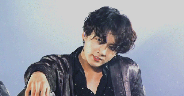 Jungkook (BTS) xin đừng làm chuyện này với gương mặt của mình nữa!