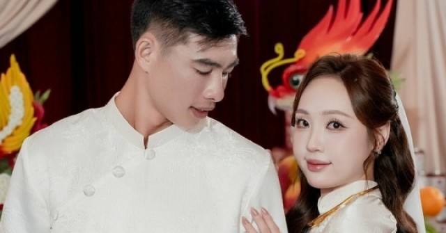 Quan Văn Chuẩn cưới vợ thạc sĩ, hơn 4 tuổi