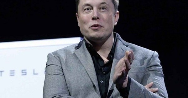 Tỉ phú Elon Musk phá kỷ lục thế giới về tài sản tích lũy