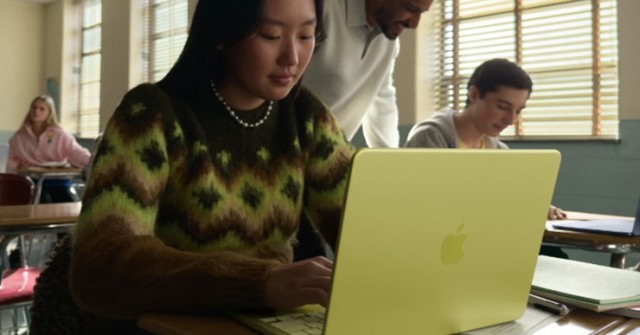 MacBook giá thấp nhất chính thức ra mắt, chưa đến 16,5 triệu đồng