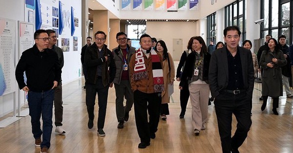 Jack Ma tái xuất