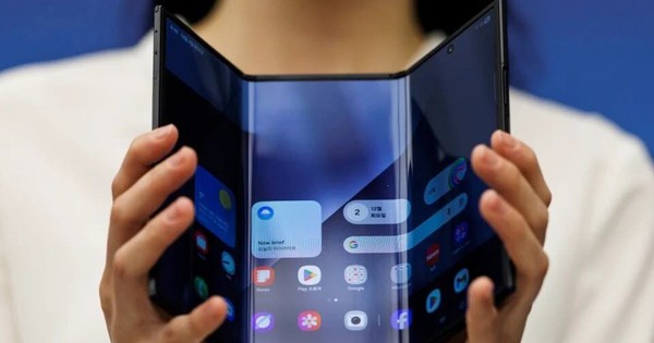 Rút lại những lời chê trước đó, hãy vỗ tay cho mẫu điện thoại 