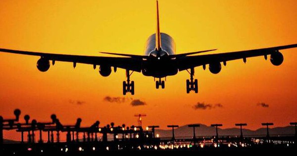 Vì sao máy bay bay từ Tây sang Đông lại nhanh hơn?