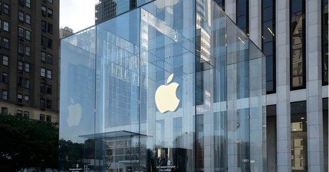 Apple 