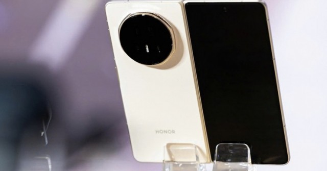 Honor Magic V6 đạt chứng nhận quan trọng, xác nhận hỗ trợ sạc siêu tốc 120W