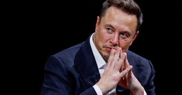 Người giàu nhất lịch sử Elon Musk cảm thán 'Tiền không mua được hạnh phúc'