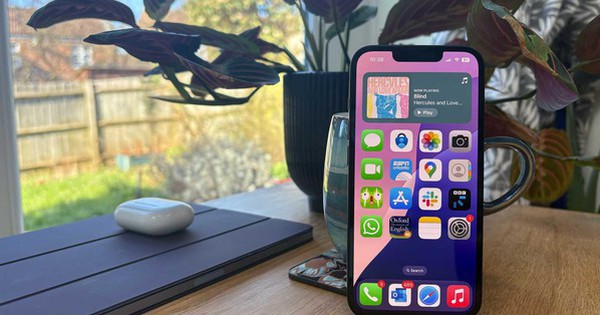 iPhone đời cao giá mềm của Apple lao dốc mạnh, giá thấp kỷ lục tại Việt Nam