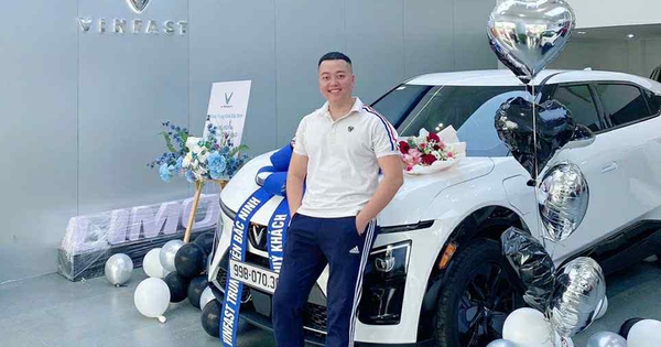 Từng dùng 2 đời xe xăng, người dùng đánh giá: ‘Không lựa chọn nào tốt hơn VF 7 Eco ở tầm giá 700 triệu’