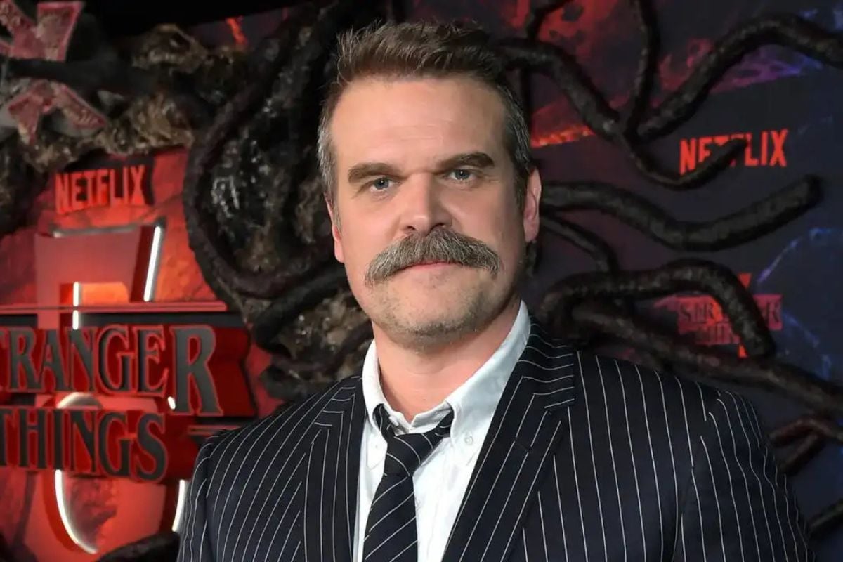 David Harbour Rút Khỏi Phim Của Pedro Pascal Sau Stranger Things