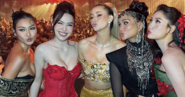Khung hình đắt giá tại WeChoice Awards 2025: 5 nàng hậu tụ họp, nhan sắc bất phân thắng bại