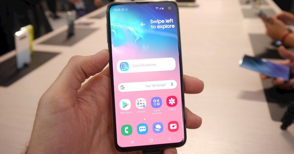 Khen thì lắm mà chê cũng nhiều, vậy tại sao ra cửa hàng 