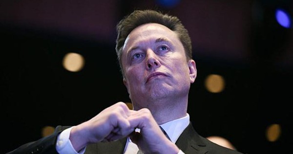 Bê bối ảnh nóng chấn động châu Âu: Công ty của Elon Musk nhận 