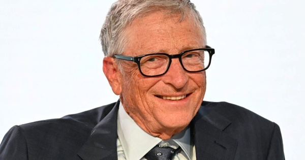 Bill Gates cho vợ cũ gần 8 tỷ USD