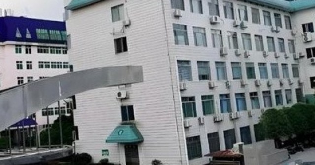 Viện phó đã có gia đình và phó chủ nhiệm khoa lộ clip riêng tư gây chấn động