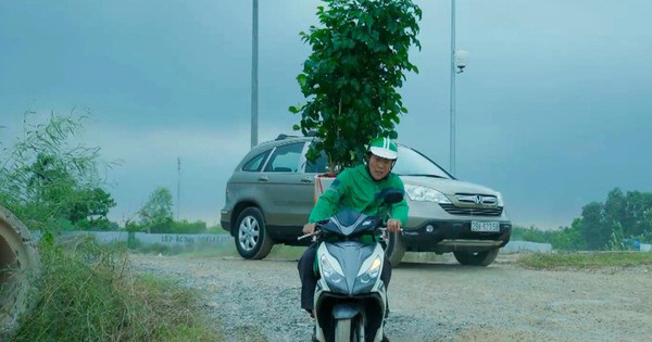 Gia cảnh sa sút, 2 vợ chồng giấu nhau đi làm shipper nhưng bị cả MXH lên án