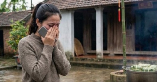 Về ngoại ăn Tết: Là “thông báo” hay phải “xin - cho”?