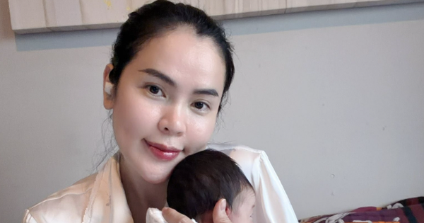 Bức ảnh sau sinh của Hoa hậu Phương Lê gây chú ý