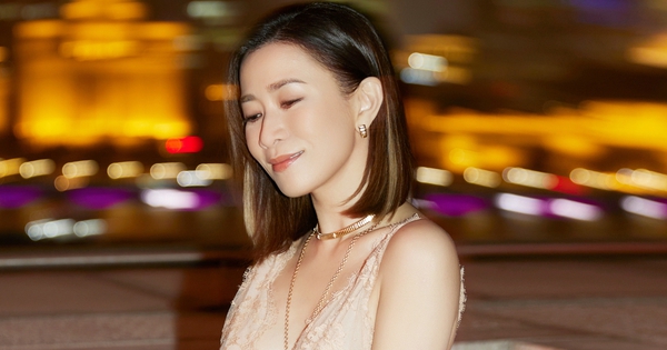 Xuất hiện phim Hoa ngữ lập công vực dậy cả nhà đài, nữ chính còn đạt kỷ lục 59 năm mới có 1 lần mới oách
