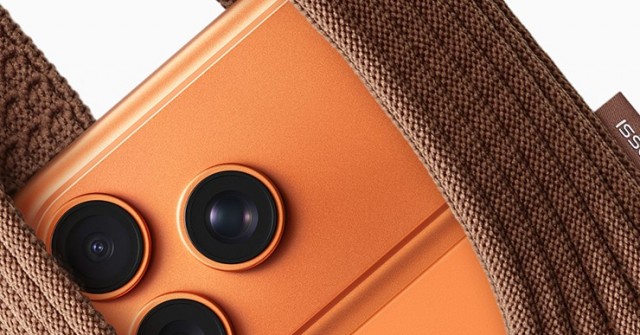 Apple bán túi đựng iPhone: nhỏ như tất, giá như vàng