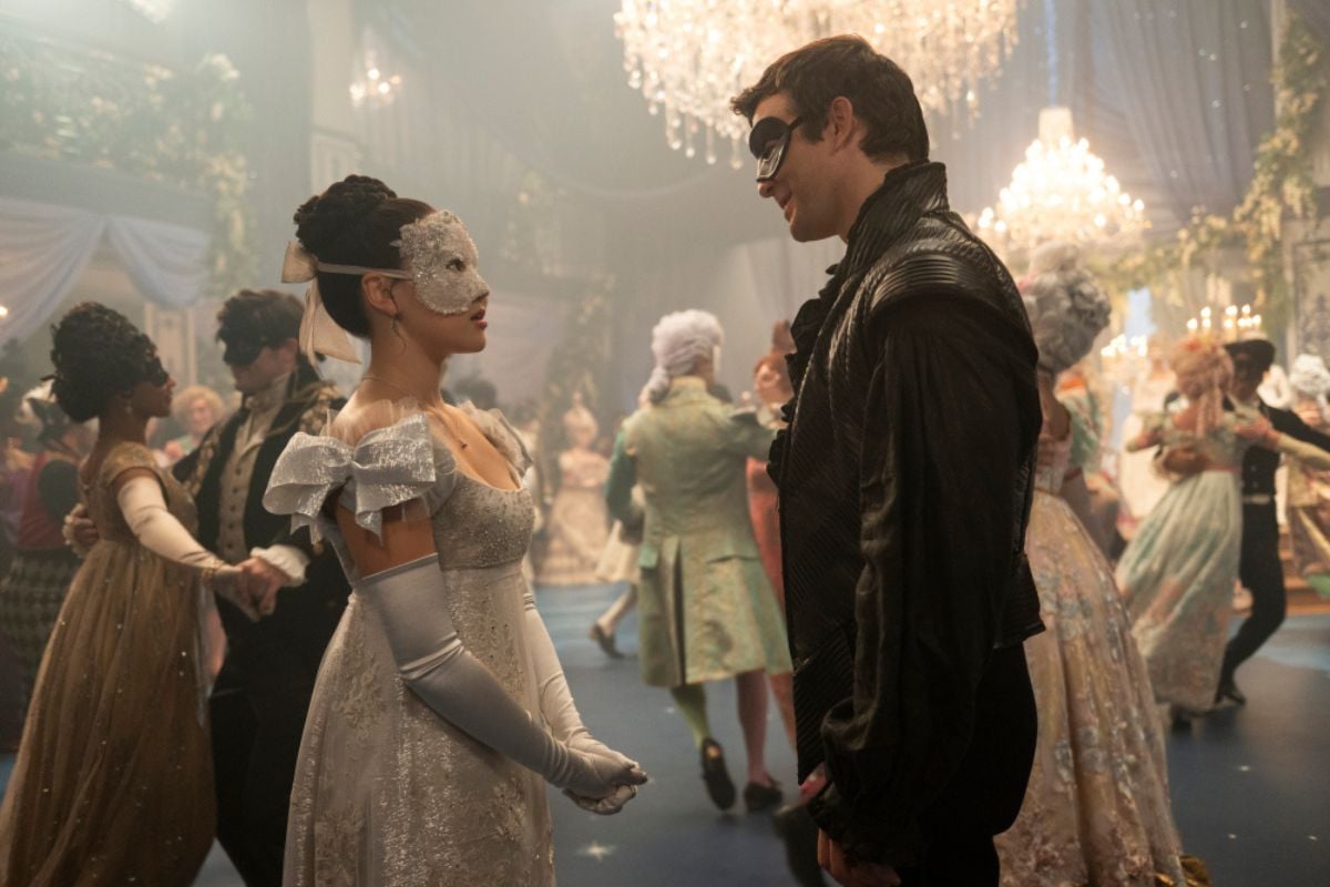 Ngày Phát Sóng Mùa 4 Bridgerton và Chuyện Tình Benedict, Sophie