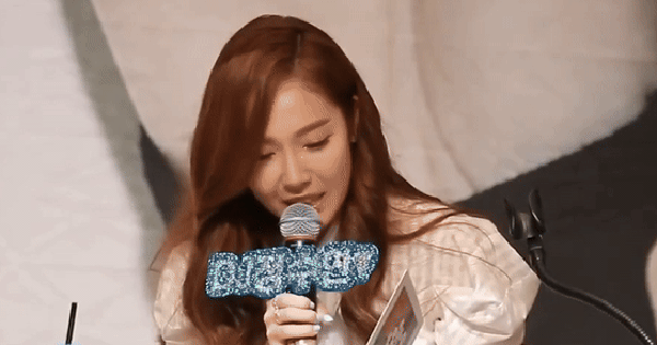Sốc với tin “công chúa băng giá” Jessica vỡ trận, mất trắng gần 50 tỷ sau 1 đêm