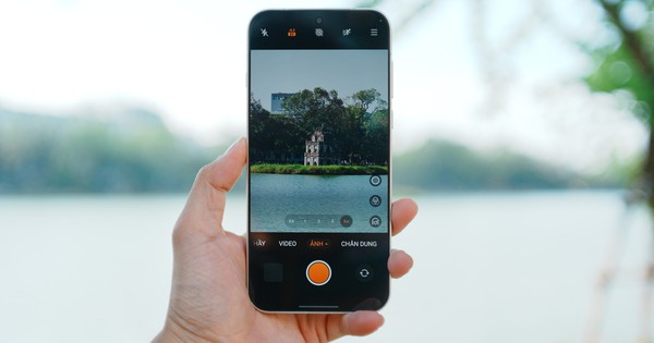 Dạo phố Hà Nội mùa thu cùng OPPO Find X9 Pro: Camera 200MP zoom siêu xa, macro rõ từng chi tiết