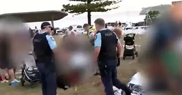 Australia: Xả súng tại bãi biển Bondi, 10 người thiệt mạng