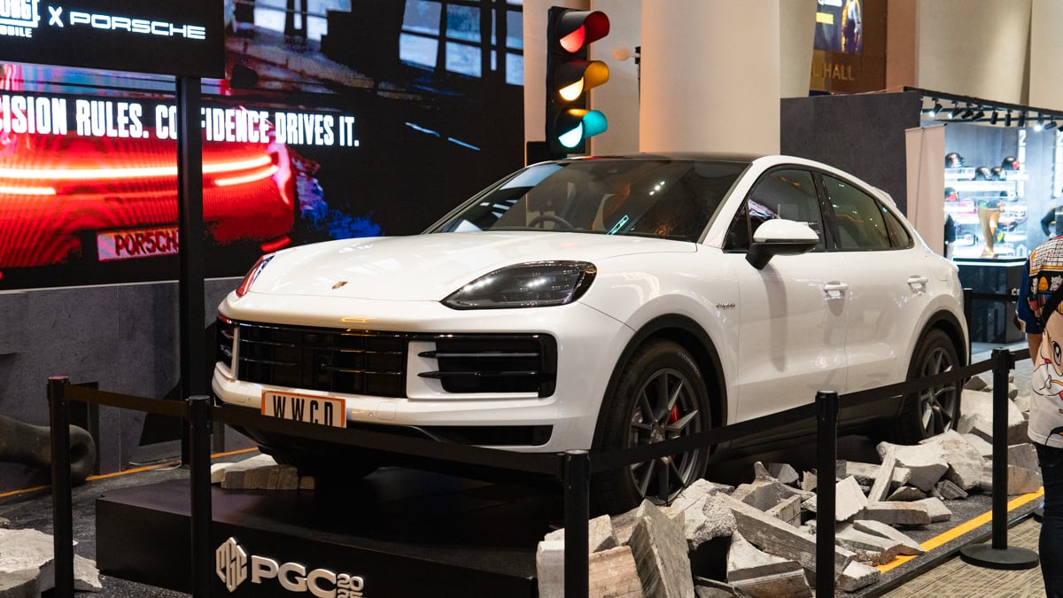 2025 PMGC: Cận Cảnh Siêu Xe Porsche Cayenne Đang Chờ Đón FMVP Của Giải Đấu