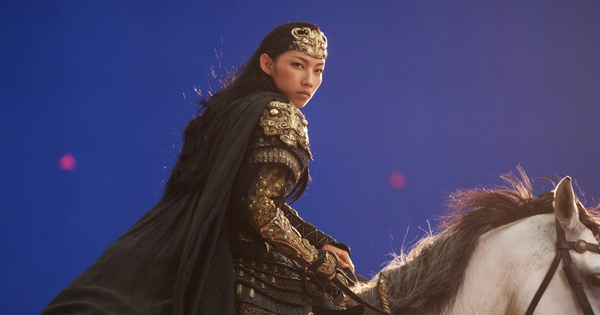 Báo thủ showbiz hại công ty mất 565 tỷ: Cả loạt sao hạng A bị ảnh hưởng, phốt nặng không thể cứu vãn