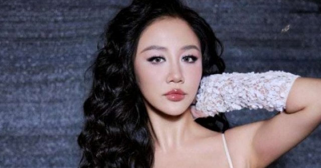 Văn Mai Hương tiết lộ chỉ thích yêu và sợ lập gia đình