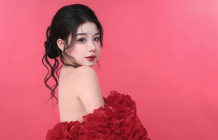 Trà Hạ Ly tung bộ ảnh váy đỏ 