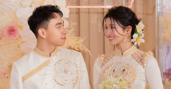 Phương Nhi: 