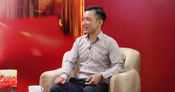 Nhờ làm nông từ nhỏ, nhà sáng chế chân đất Tạ Đình Huy hiểu rõ sự vất vả của người nông dân và cách 