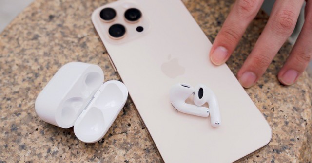 iPhone, điện thoại Xiaomi, Samsung giảm giá tháng Black Friday: Chỉ từ 5 triệu đồng