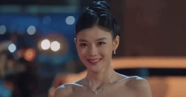 Kim Yoo Jung ngất xỉu đột ngột