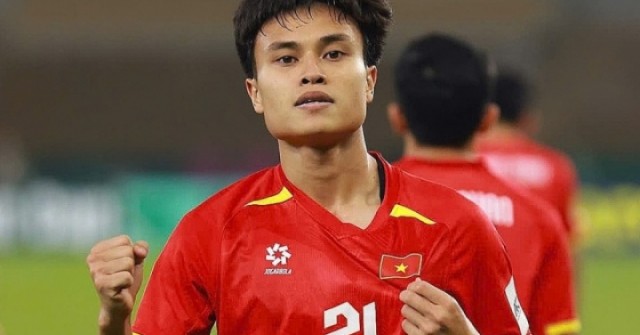 Phạm Minh Phúc - người hùng U23 Việt Nam 'phá dớp' số áo 21