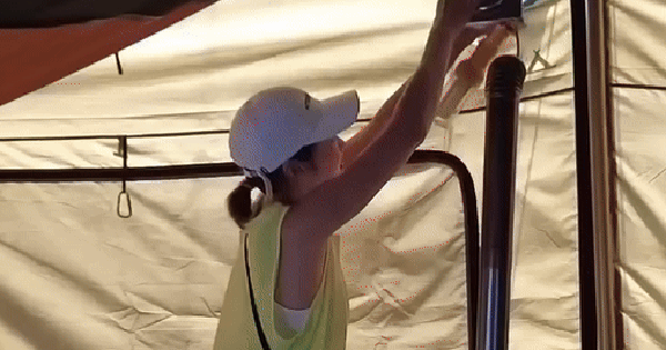 Công bố ảnh nữ diễn viên hạng A hết thời sống lay lắt trong túp lều