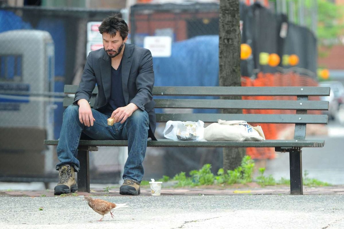 Những Mẫu Chuyện Về Keanu Reeves Khiến Người Hâm Mộ Yêu Mến (Phần )